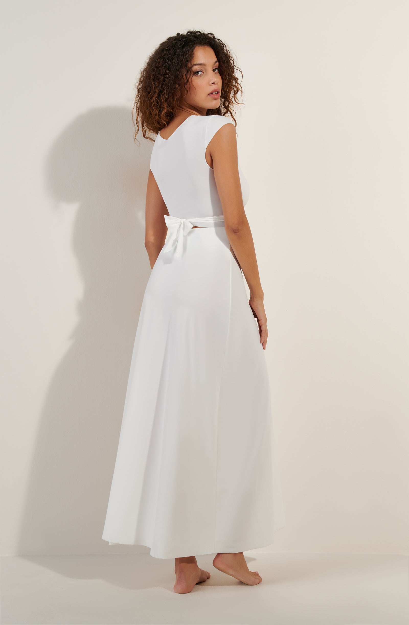 kolil Robe longue écume découpe cropped