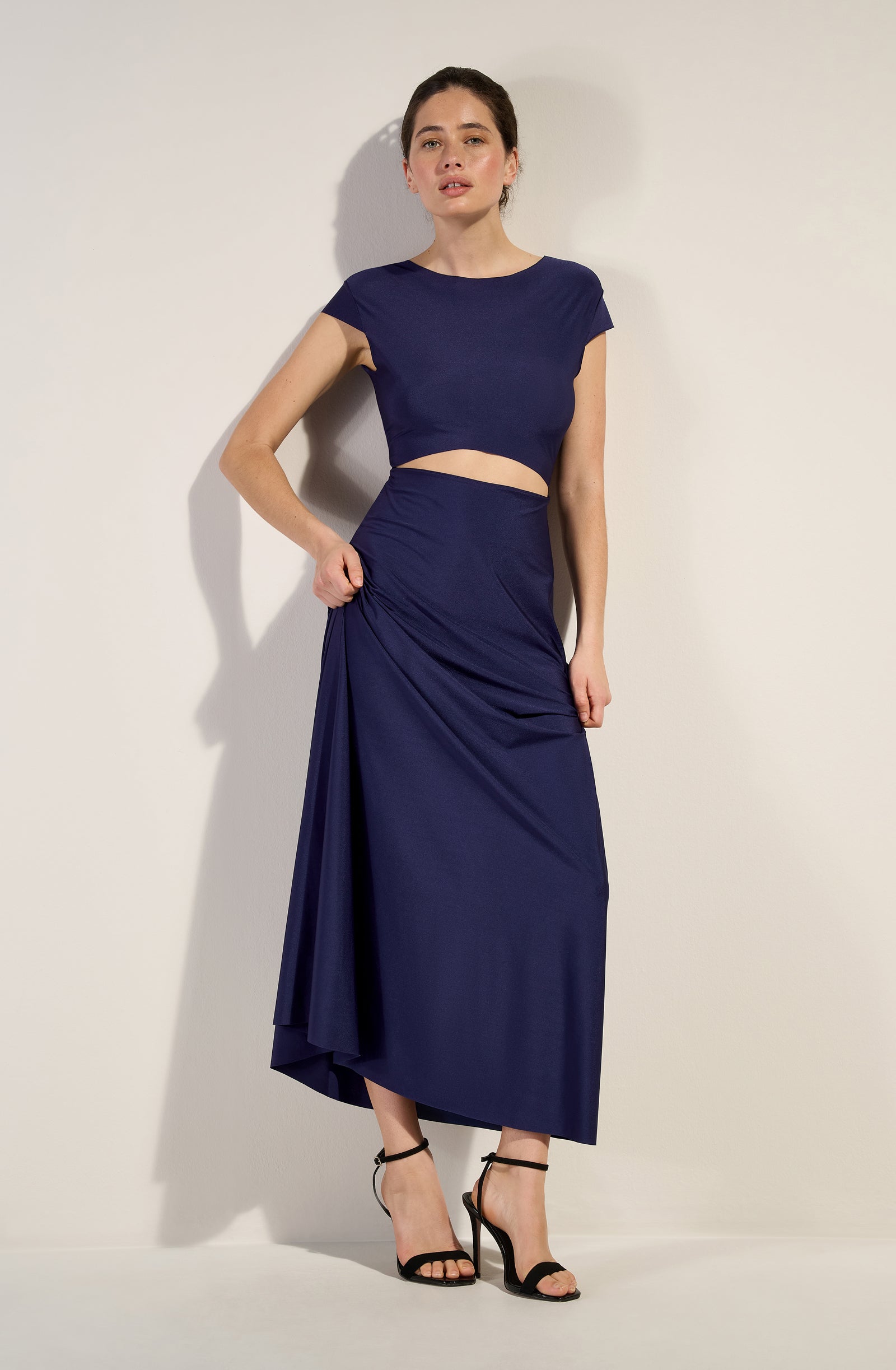 navy blue dress short sleeve lil Sample 03/10/2026 Emerald Green Modest Maxi Primary color:Purple Not lined Material composition