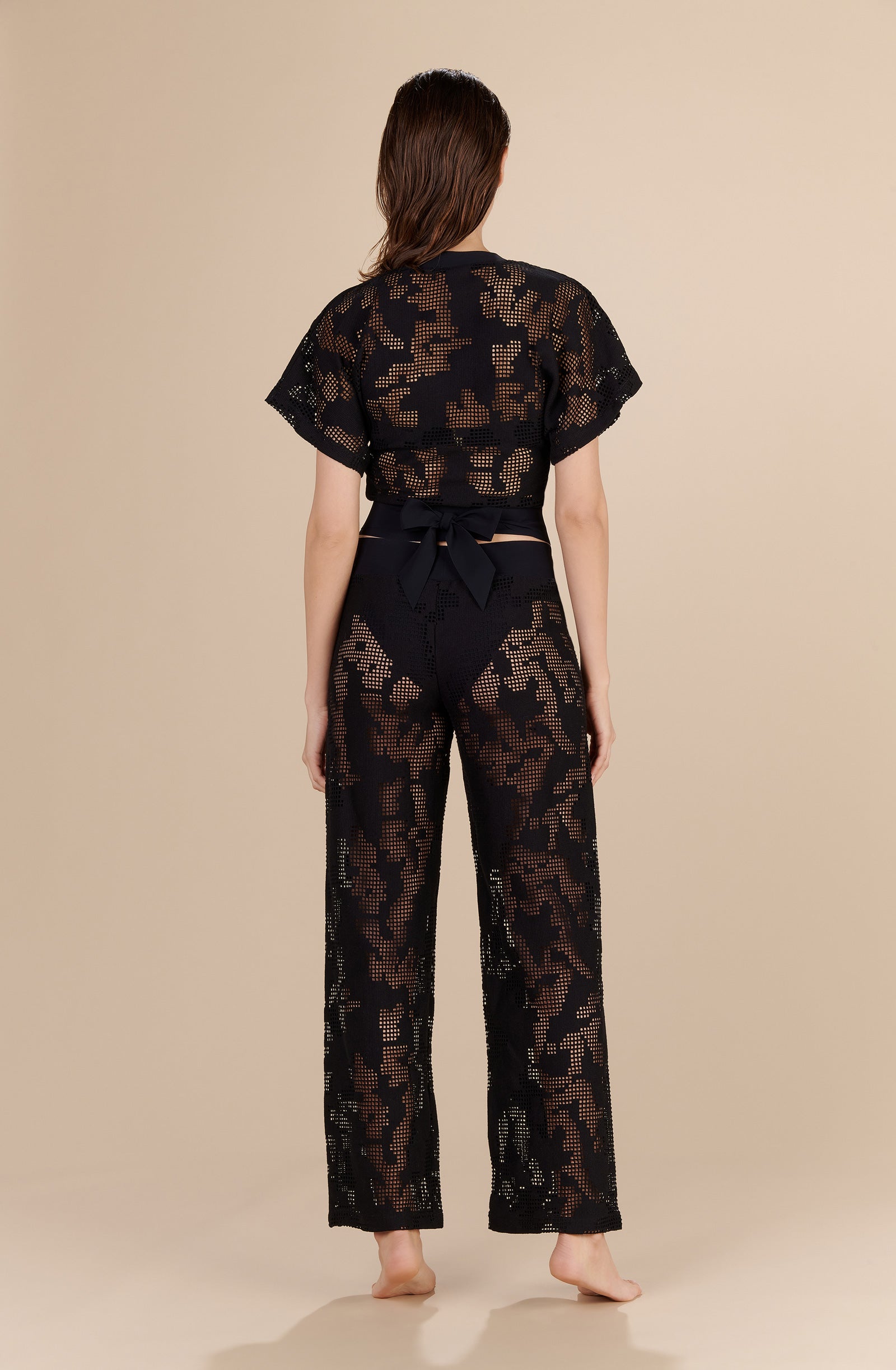 manoa - Top cache-coeur noir en résille ajourée