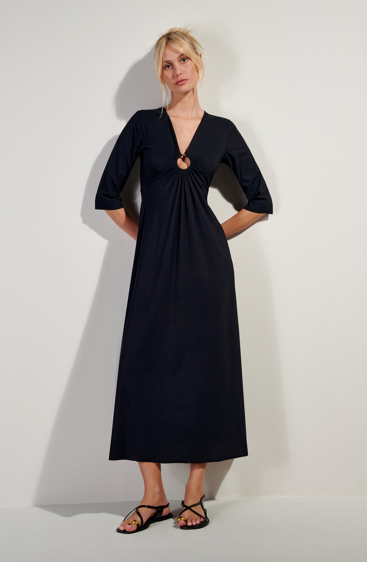 Pain Ripped Robe Robes Noires pour Femme - Pain de Sucre