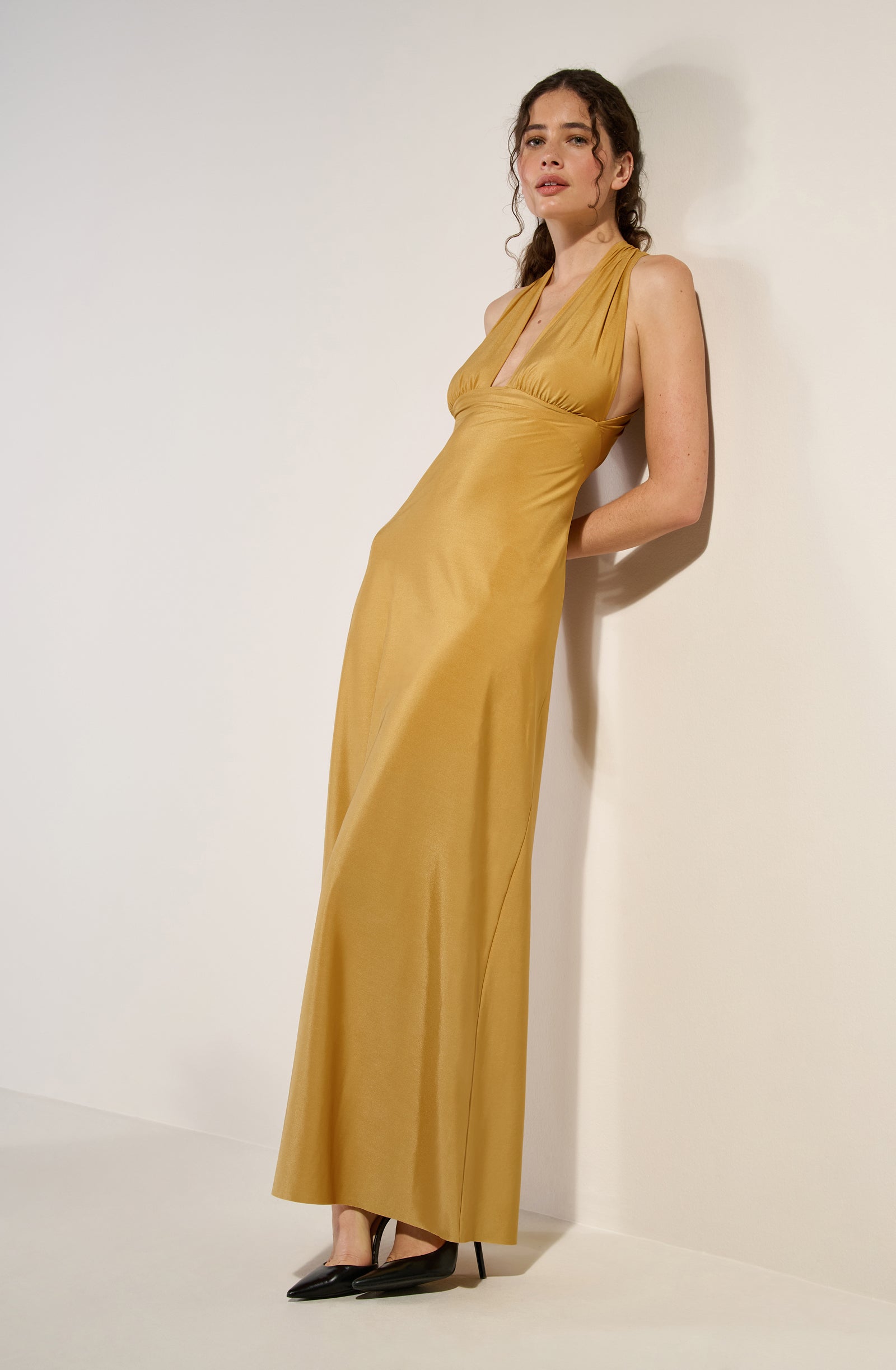 reena Robe longue évasée gold
